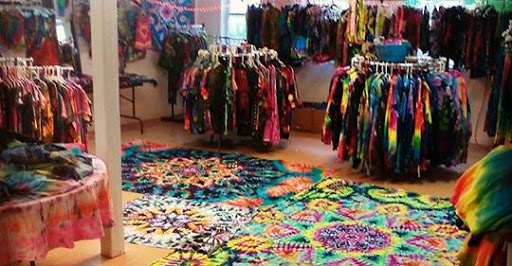 Aura Tie Dye Boutique in Honesdale Pennsylvania