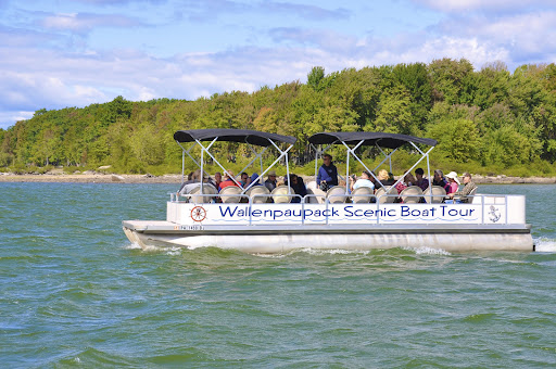 Wallenpaupack Scenic Boat Tour And Boat Rentals Boat Tour Agency in Hawley Pennsylvania